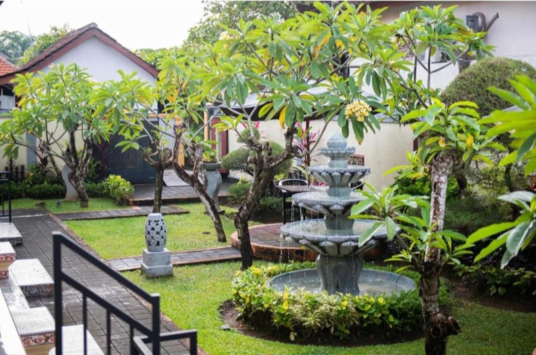 Frangipani Homestay Nusa Dua  Exterior photo