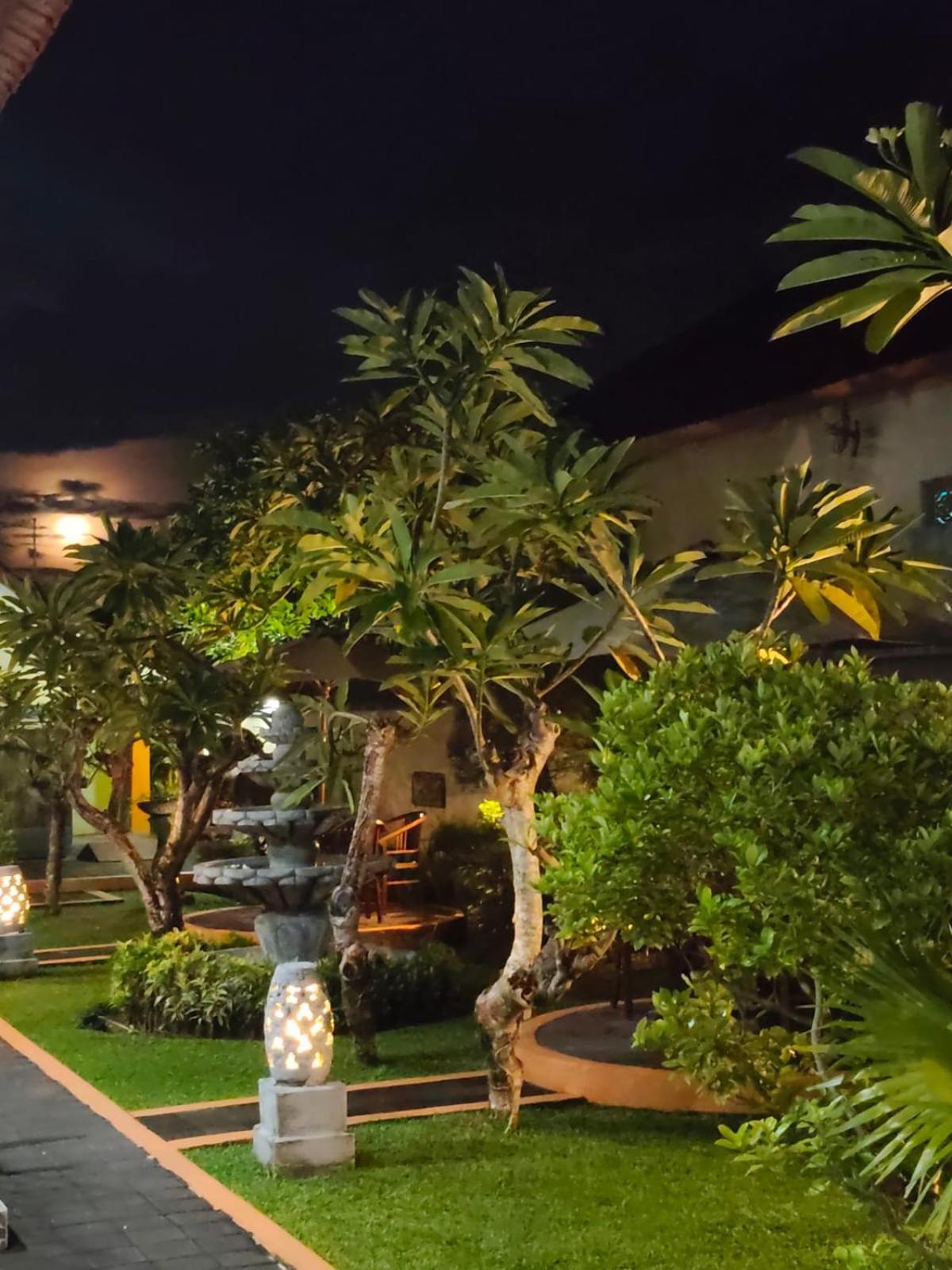 Frangipani Homestay Nusa Dua  Exterior photo