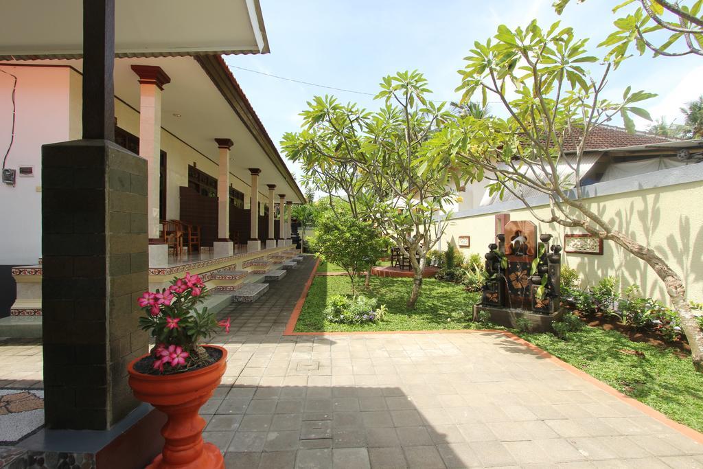 Frangipani Homestay Nusa Dua  Exterior photo